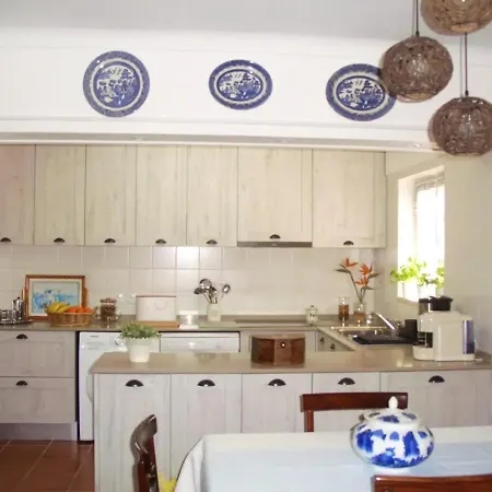 House With 3 Bedrooms In With Wonderful Mountain View Shared Pool Enclosed Garden 5 Km From The Beach Σπίτι διακοπών Μάφρα