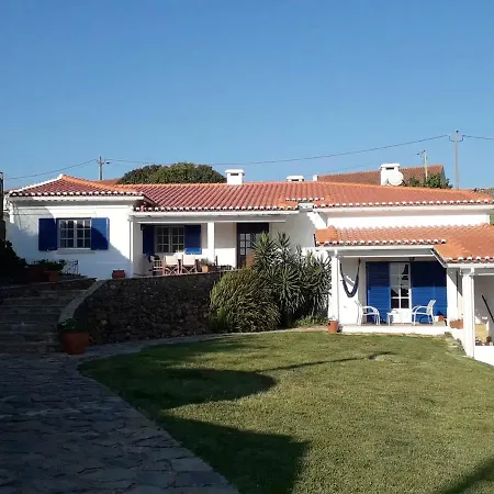Σπίτι διακοπών House With 3 Bedrooms In With Wonderful Mountain View Shared Pool Enclosed Garden 5 Km From The Beach