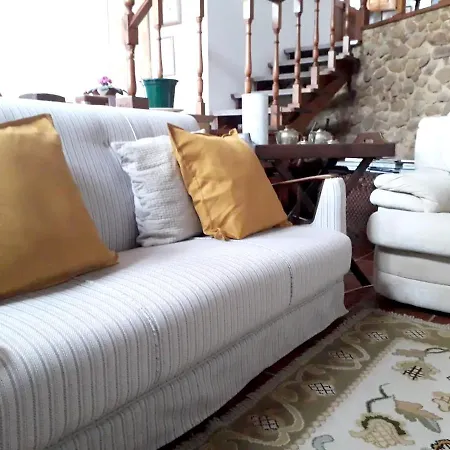 House With 3 Bedrooms In With Wonderful Mountain View Shared Pool Enclosed Garden 5 Km From The Beach Σπίτι διακοπών *