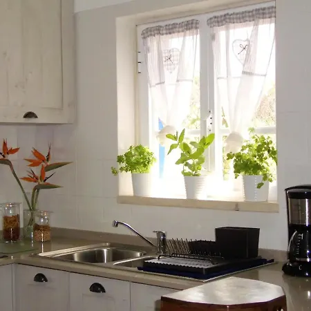 House With 3 Bedrooms In With Wonderful Mountain View Shared Pool Enclosed Garden 5 Km From The Beach Σπίτι διακοπών *